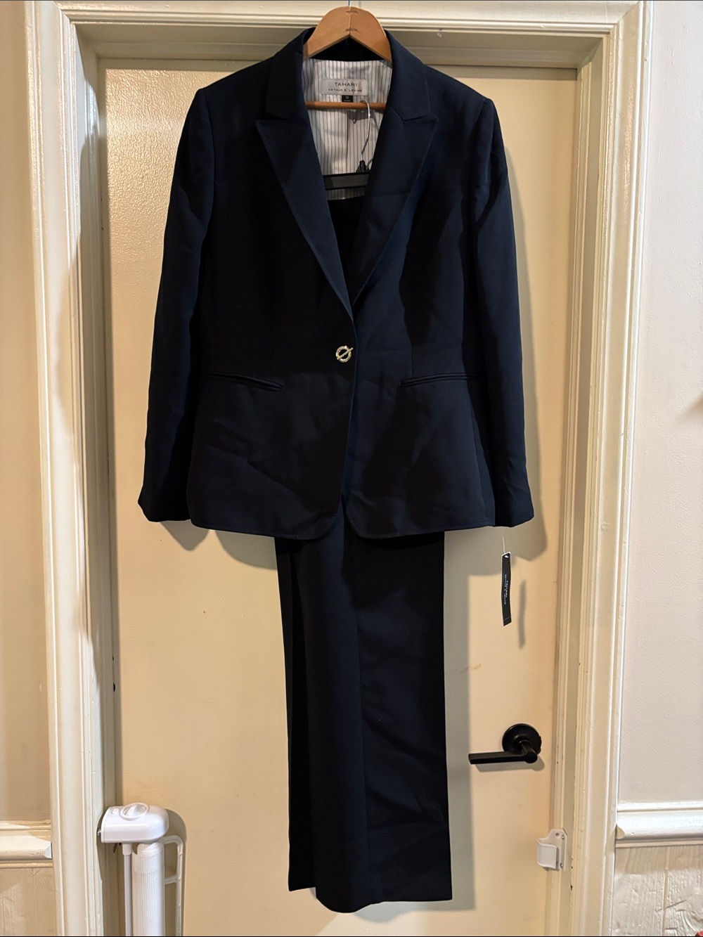 Tahari ASL Navy Two-Piece Women's Suit Jacket & Pants